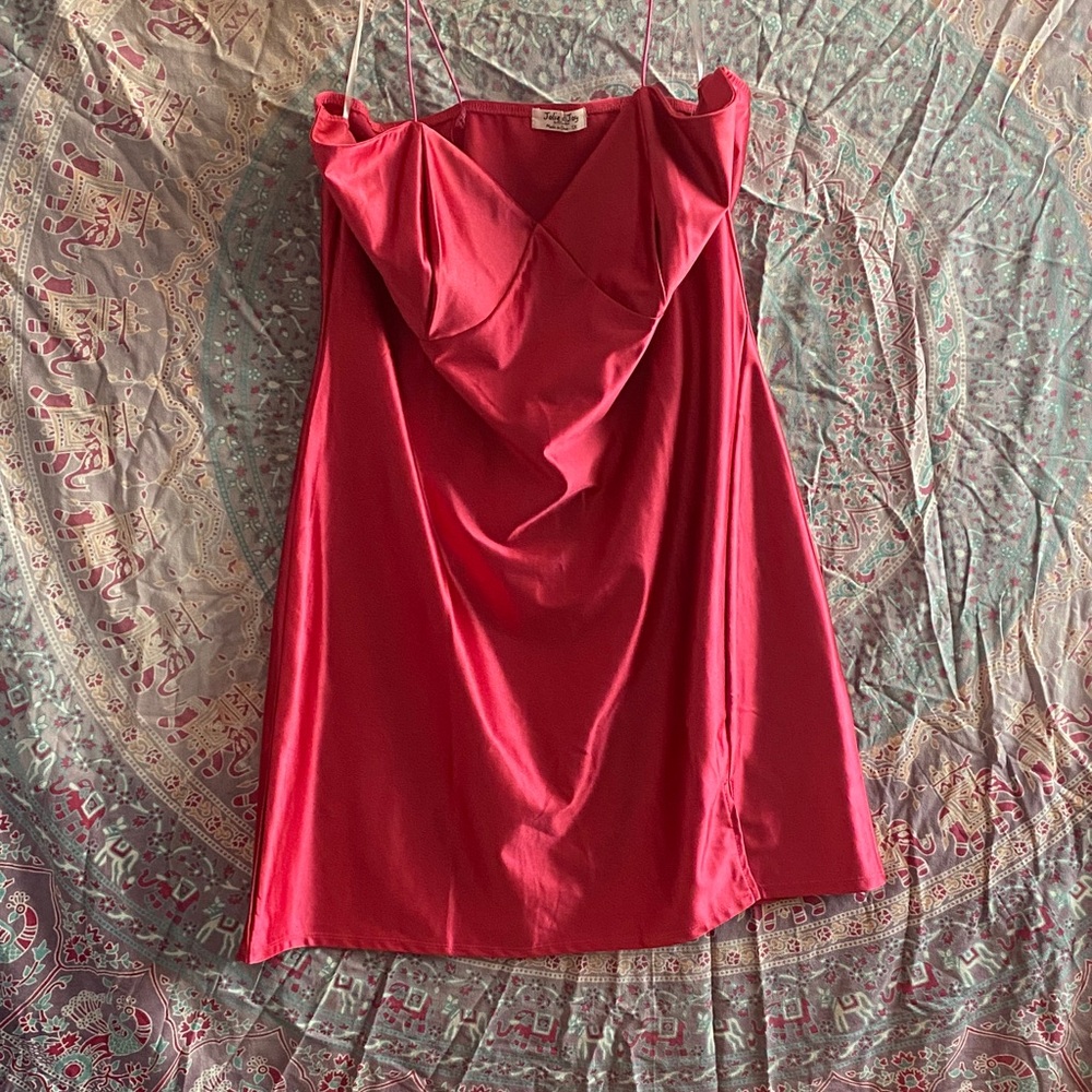 Elegant Red Mini Dress